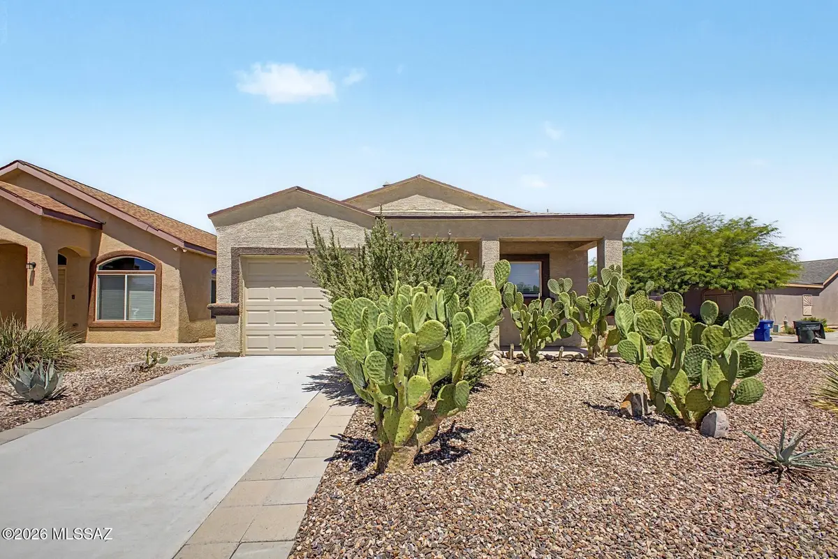 4255 E White Water, Tucson, AZ 85706 - #1