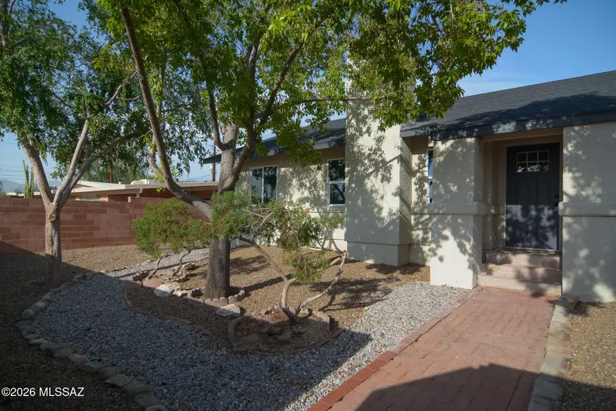 2310 N 3rd, Tucson, AZ 85705 - #2