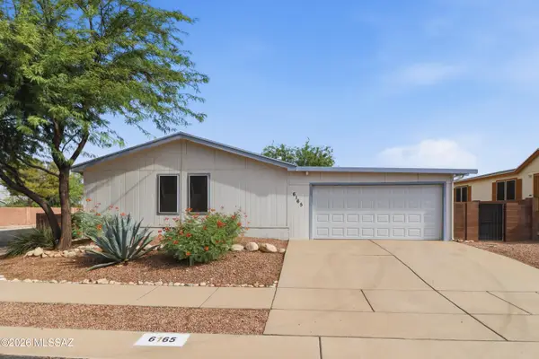 6165 E Rough Rock, Tucson, AZ 85756