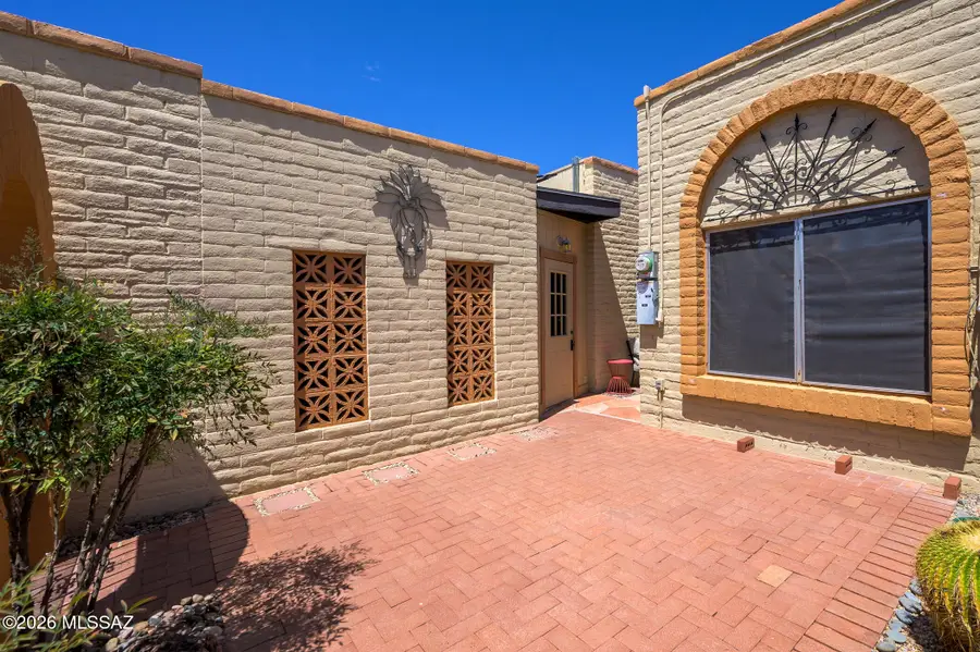 1310 W Calle Serrano, Green Valley, AZ 85622 - #3