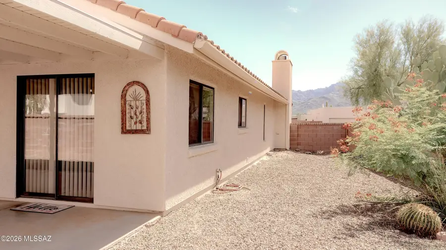 10277 N Mineral Spring, Oro Valley, AZ 85737 - #3