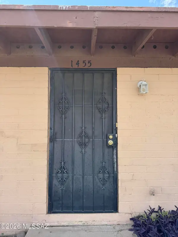 1455 W Roger, Tucson, AZ 85705