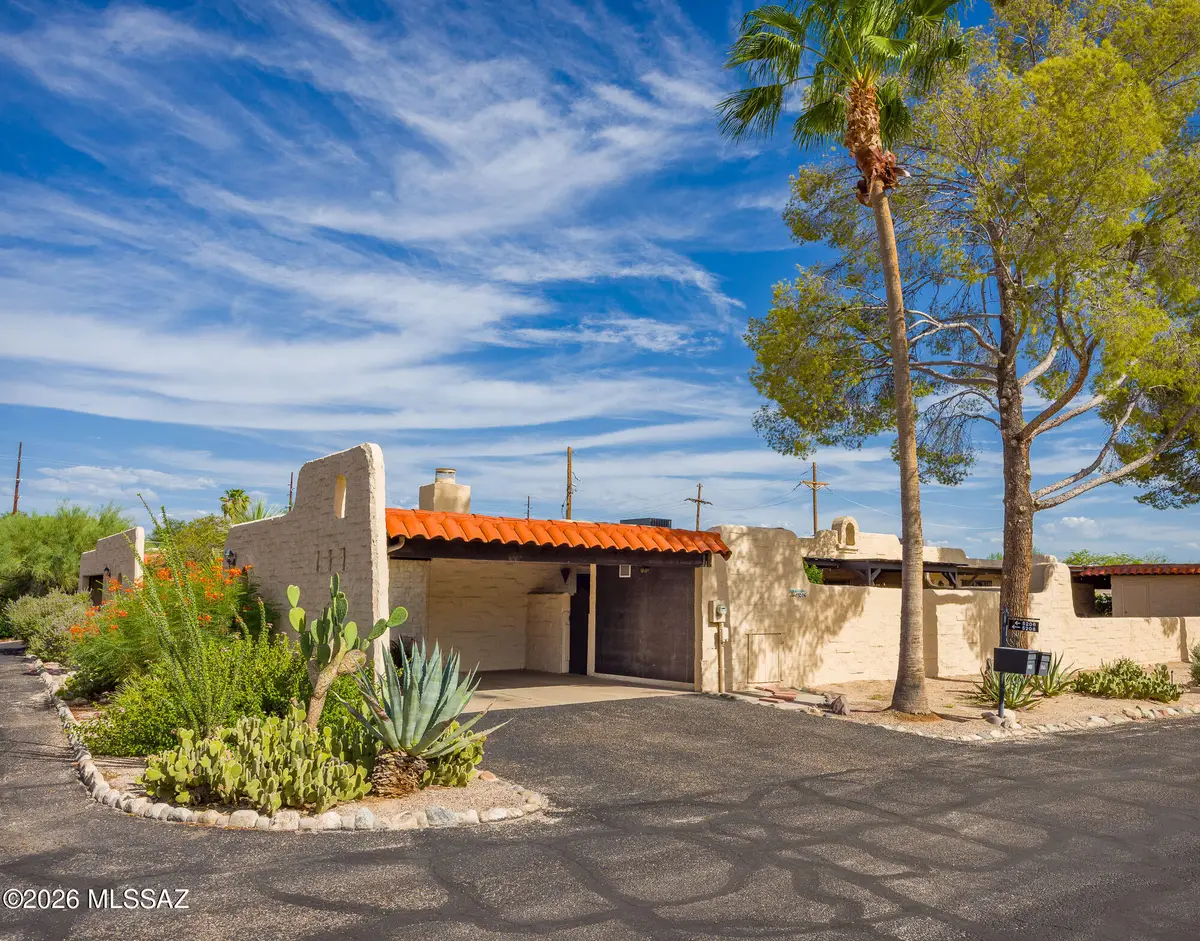 5206 N Pueblo Villas, Tucson, AZ 85704 - #1