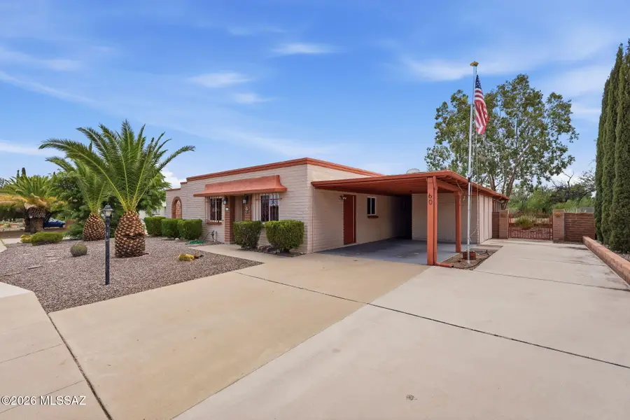 60 E El Naranjo, Green Valley, AZ 85614 - #2