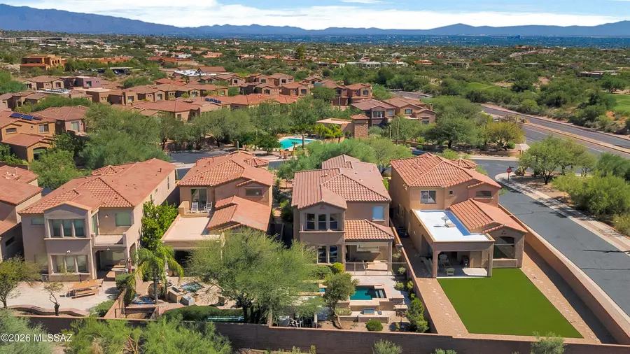 5801 N Paloma Ridge, Tucson, AZ 85718 - #3