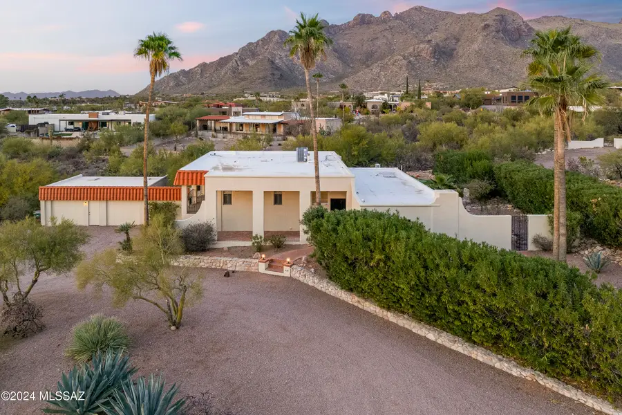1435 E Indian Wells, Tucson, AZ 85718 - #2
