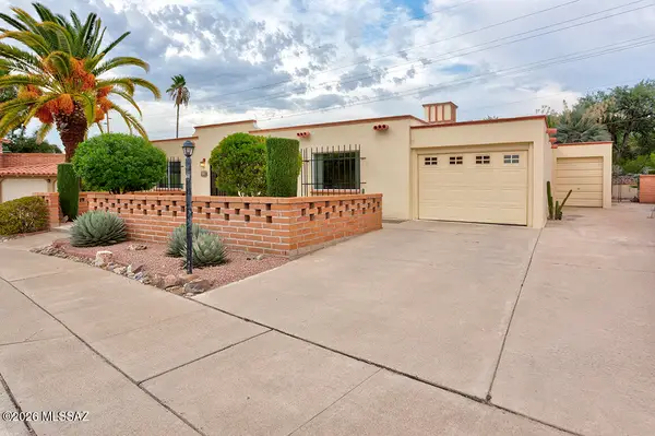150 N La Flecha, Green Valley, AZ 85614