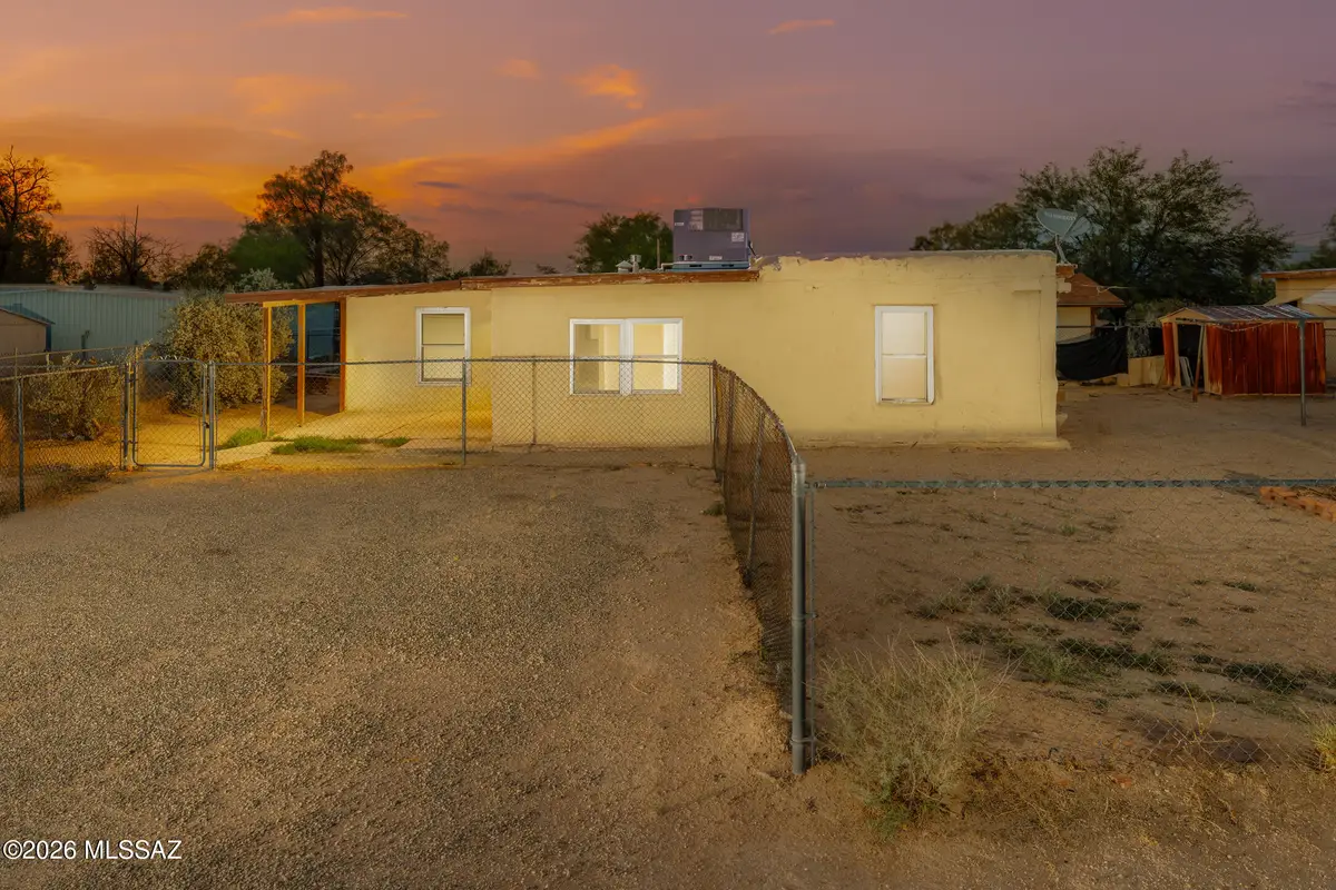 255 E Delta, Tucson, AZ 85706 - #1