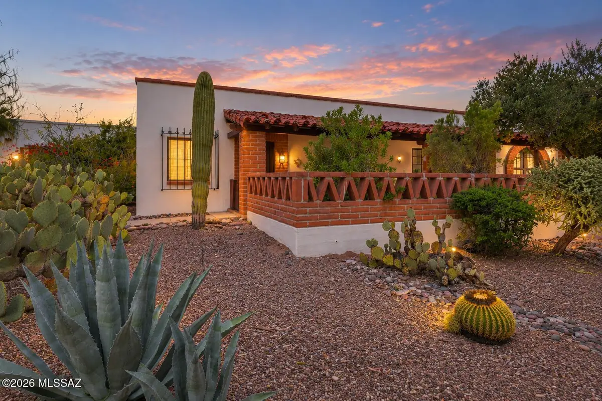 118 S Paseo Quinta, Green Valley, AZ 85614 - #1