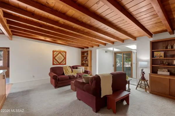 6831 E Koralee, Tucson, AZ 85710