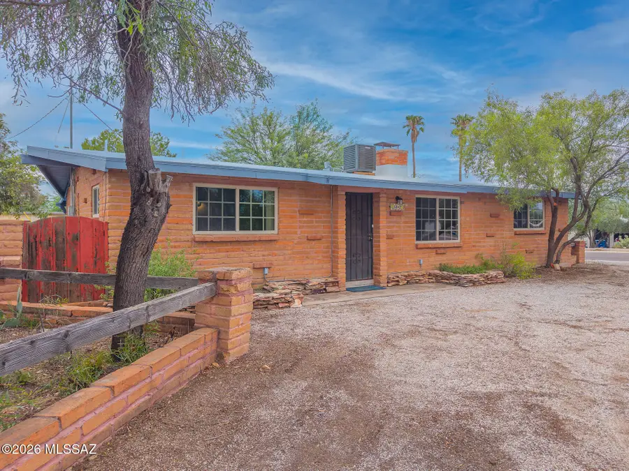 6843 E Scarlett, Tucson, AZ 85710 - #2