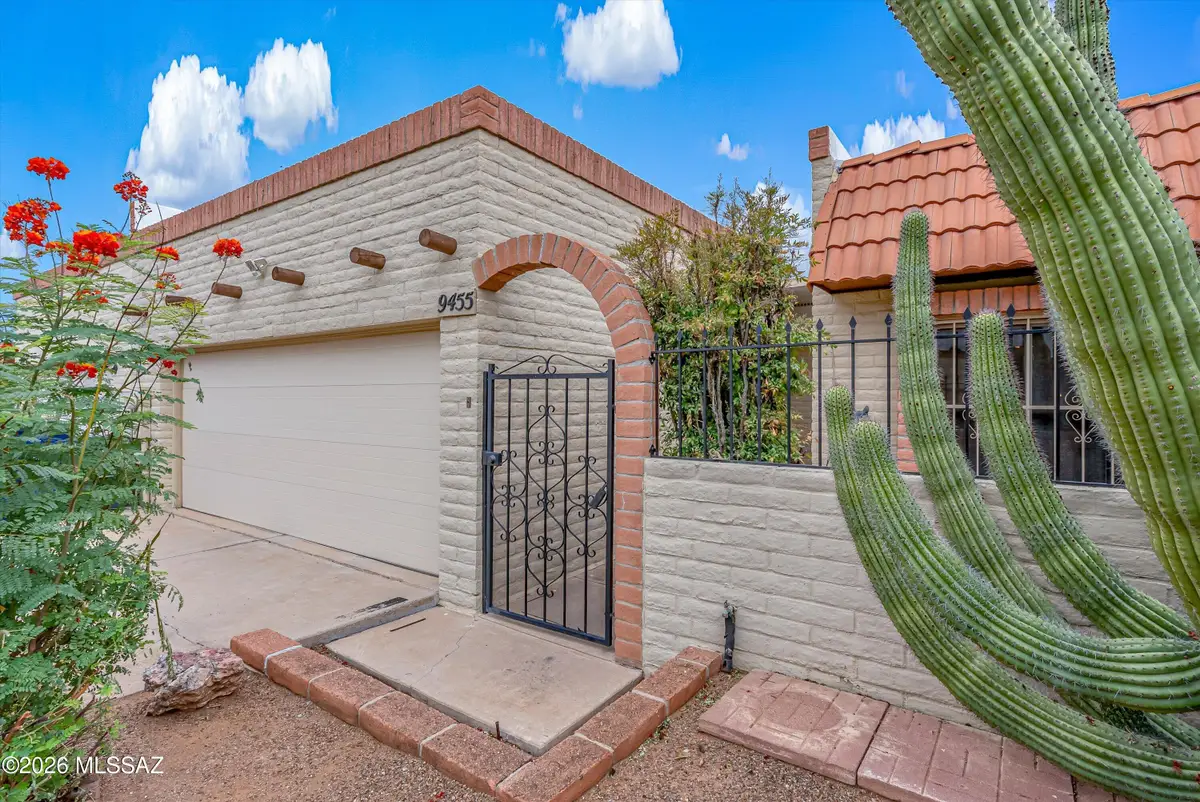 9455 E Golden West, Tucson, AZ 85710 - #1