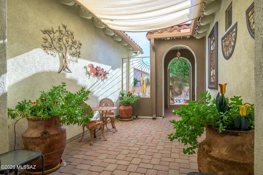 660 N Alexis, Green Valley, AZ 85614 - #3