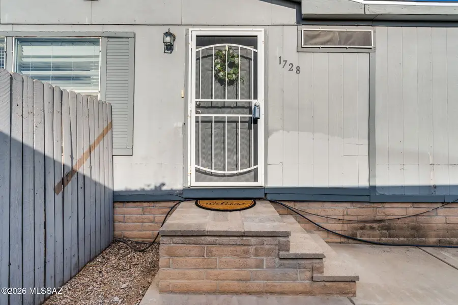 1728 W Coralbrooke, Tucson, AZ 85705 - #2
