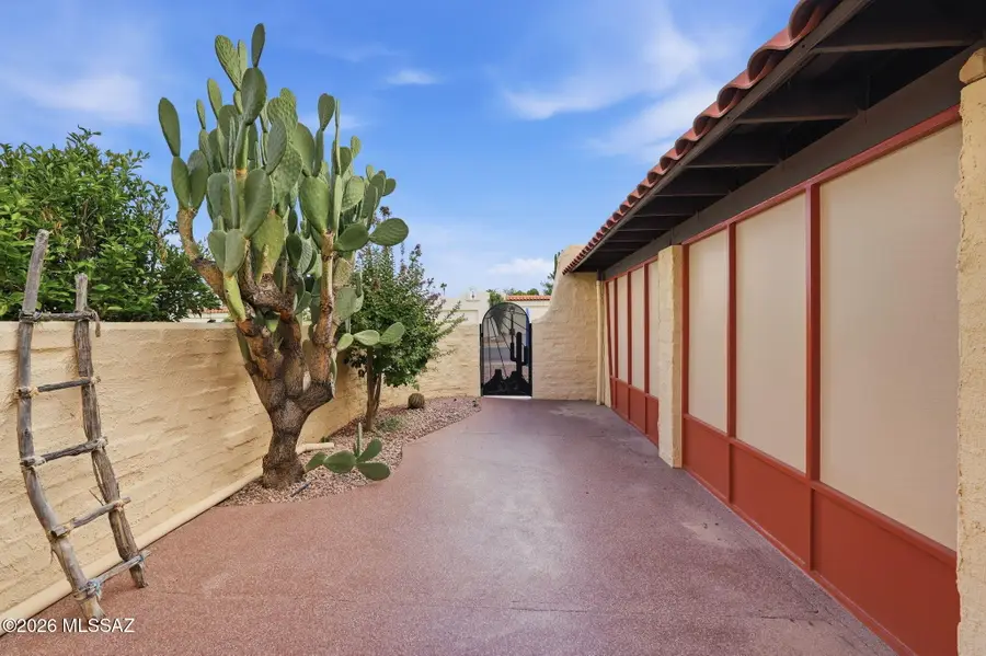 678 W Placita Nueva, Green Valley, AZ 85614 - #3