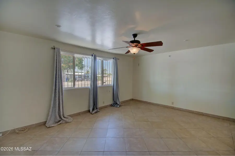 7253 E Eli, Tucson, AZ 85710 - #3