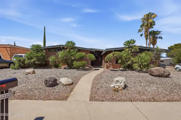 2420 S Camino Seco, Tucson, AZ 85710