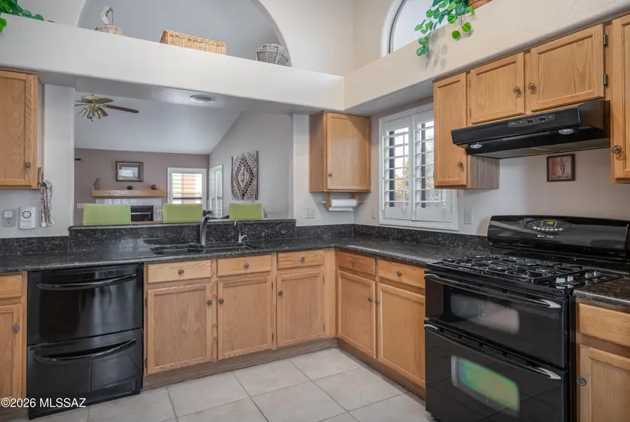 1535 E Ganymede, Oro Valley, AZ 85737 - #3