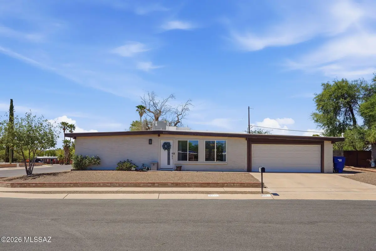 8411 E Baker, Tucson, AZ 85710 - #1