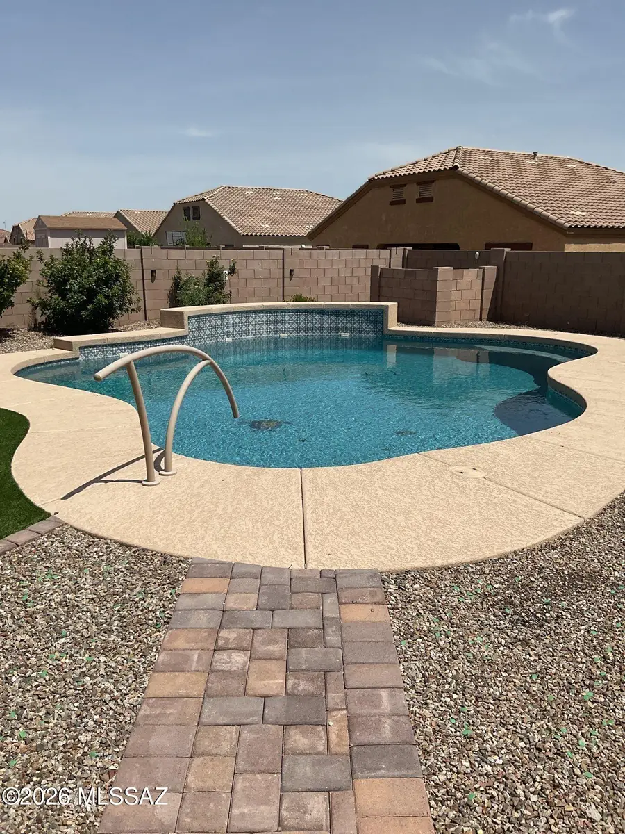 1068 W Still Meadows, Sahuarita, AZ 85629 - #2