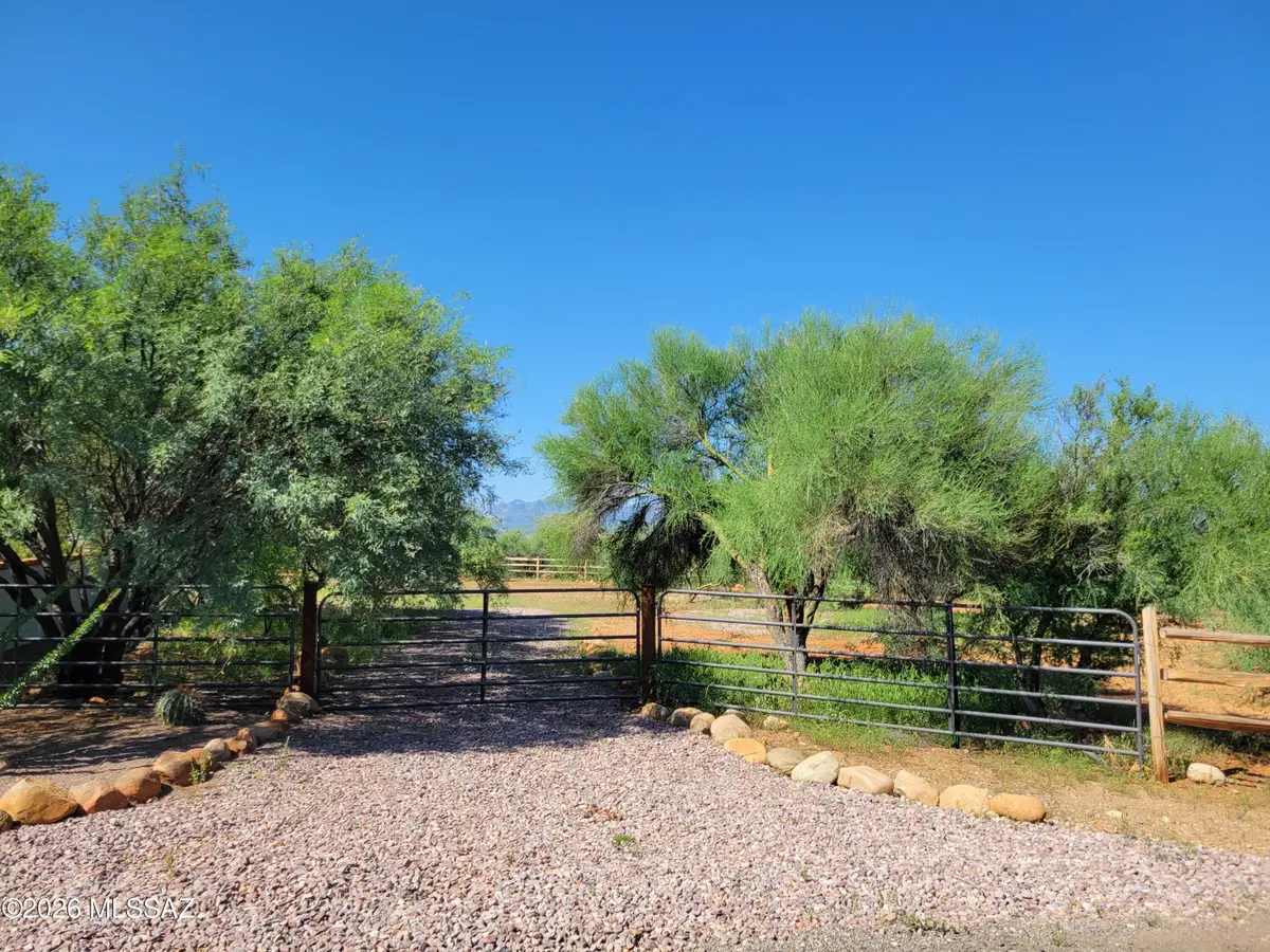 1800 Go, Rio Rico, AZ 85648 - #1