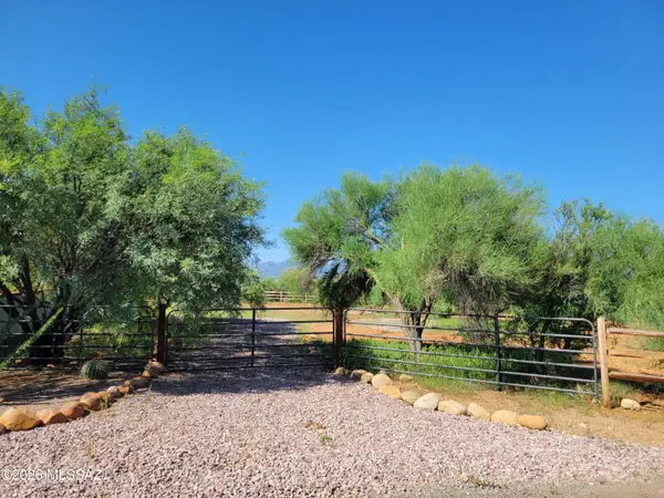 1800 Go, Rio Rico, AZ 85648