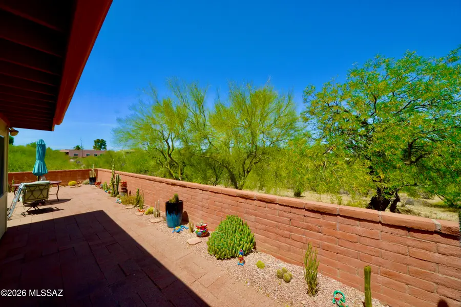 858 S Camino Guarina, Green Valley, AZ 85614 - #3