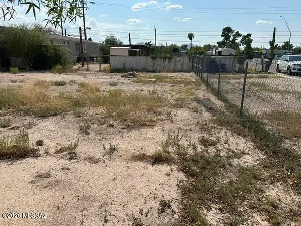 3148 N Flowing Wells, Tucson, AZ 85705
