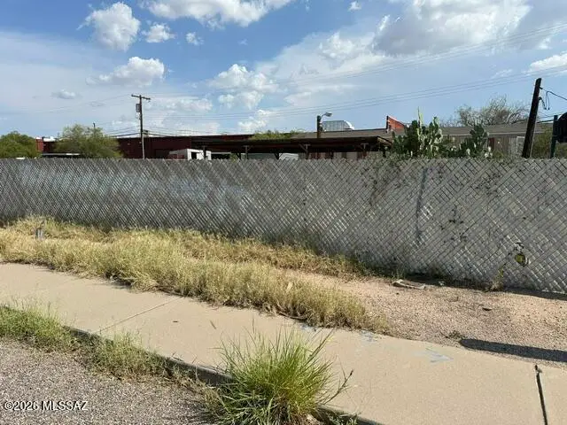 3144 N Flowing Wells, Tucson, AZ 85705 - #1