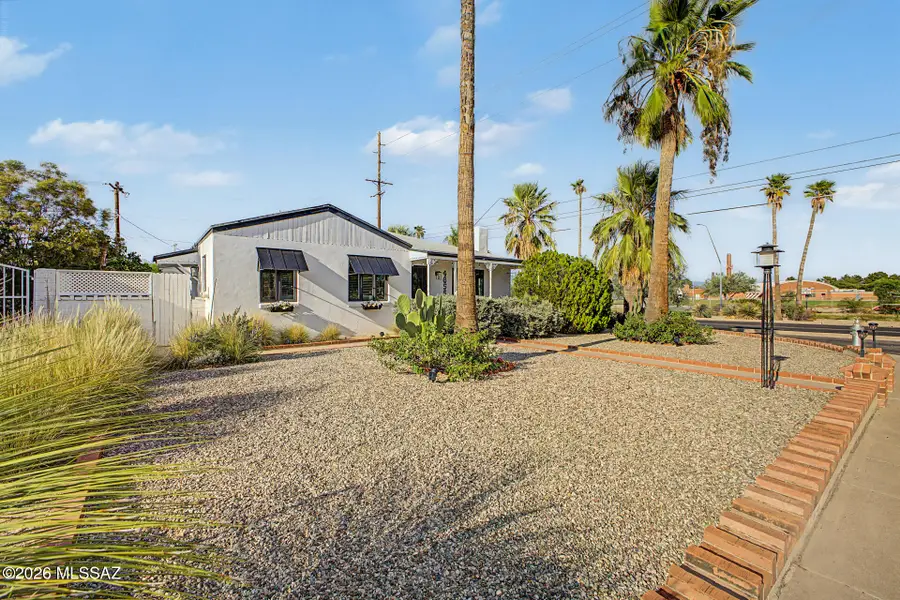 4655 E 8th, Tucson, AZ 85711 - #2