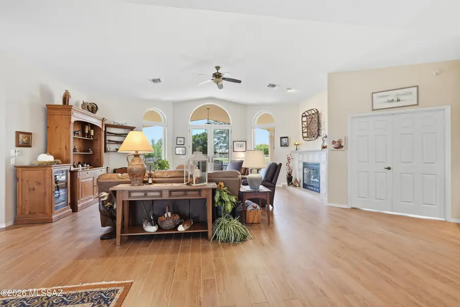 286 E Paseo De Golf, Green Valley, AZ 85614 - #3