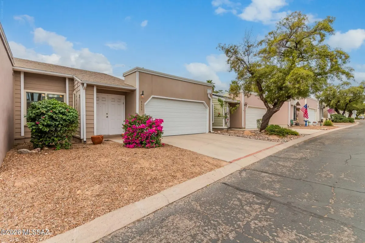 6337 N Willowbrook, Tucson, AZ 85704 - #1