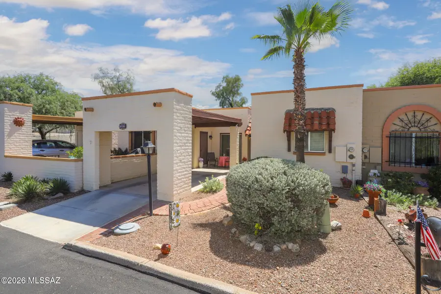 1051 W Calle Alhambra, Green Valley, AZ 85622 - #2