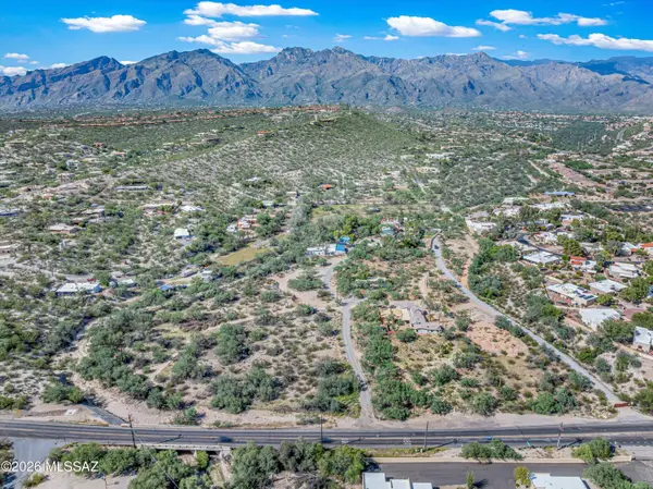 6981 E River, Tucson, AZ 85750