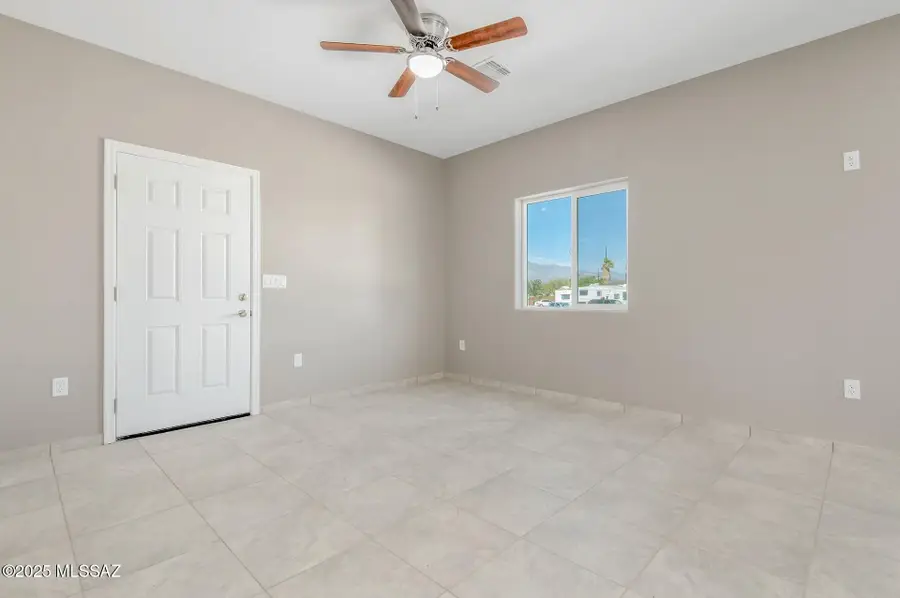 525 W President, Tucson, AZ 85714 - #3