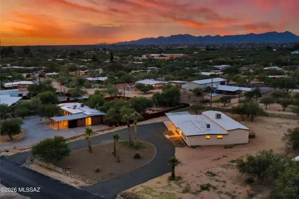 230 W Meadowbrook, Tucson, AZ 85704