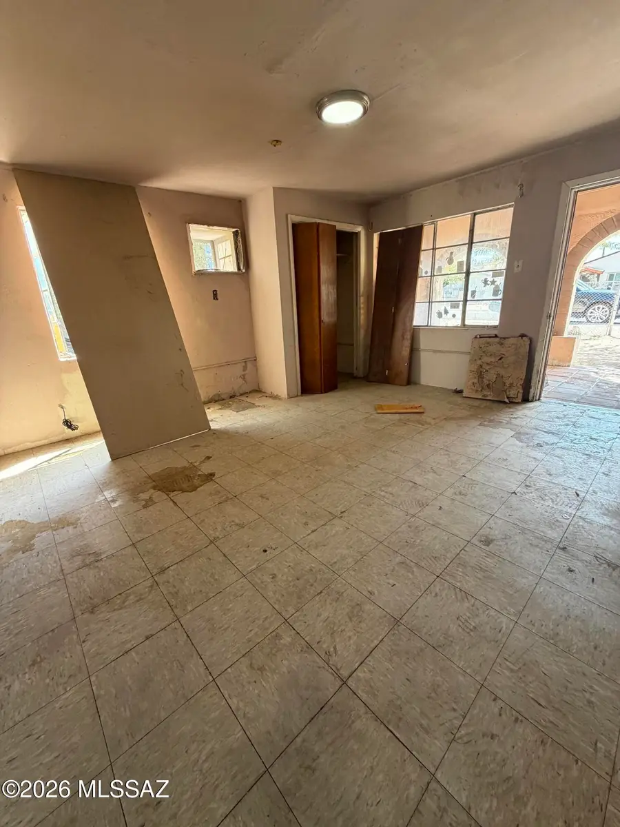 712 W Calle Adelanto, Tucson, AZ 85705 - #3
