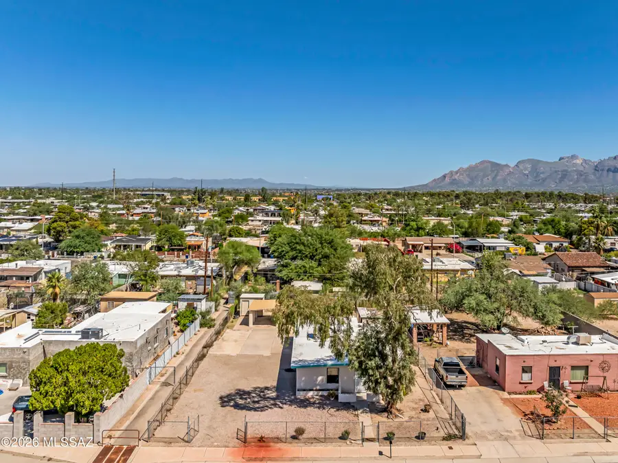 758 W Paris Promenade, Tucson, AZ 85705 - #2