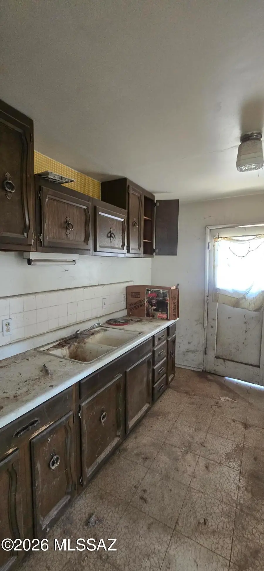 536 E Flores, Tucson, AZ 85705 - #3
