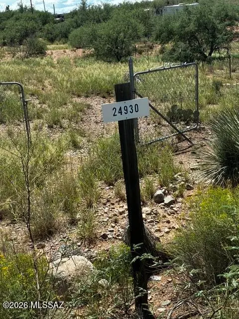 24930 E Comanche, Benson, AZ 85602