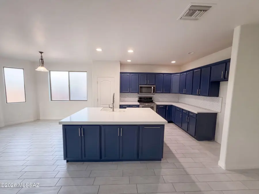 12512 E Rust Canyon, Vail, AZ 85641 - #2