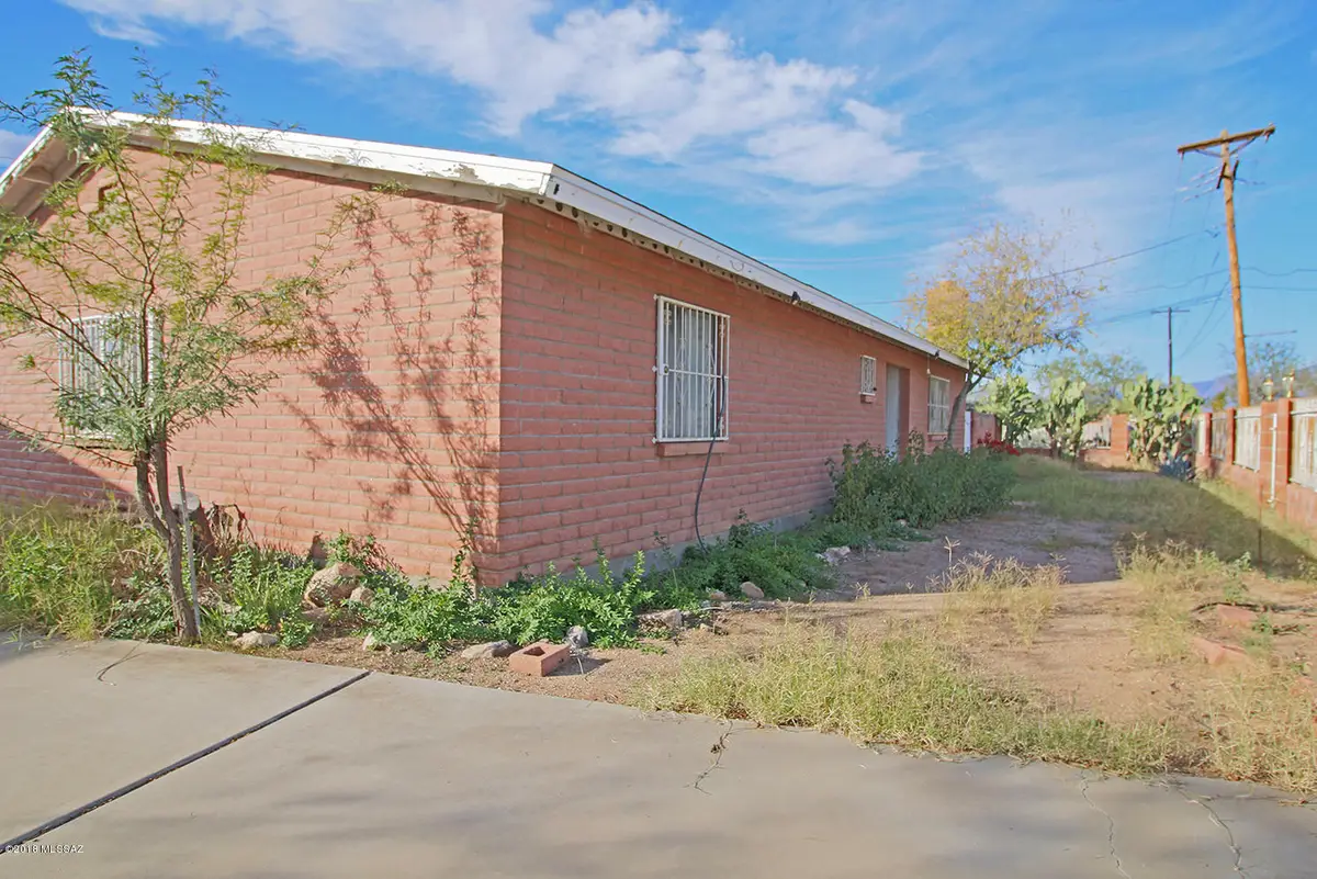 2200 S Palo Verde, Tucson, AZ 85713 - #1