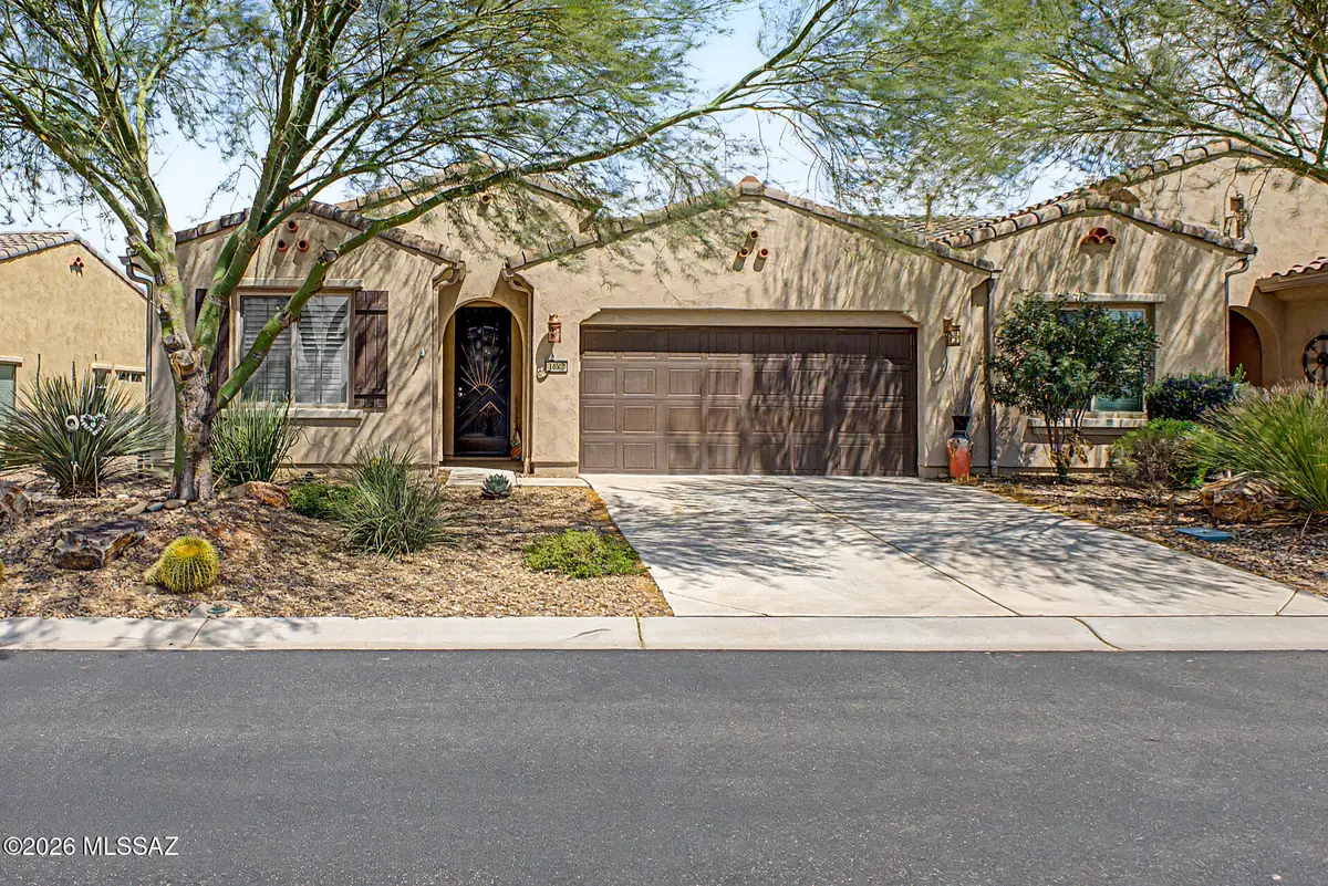 1082 N Broken Hills, Green Valley, AZ 85614 - #1