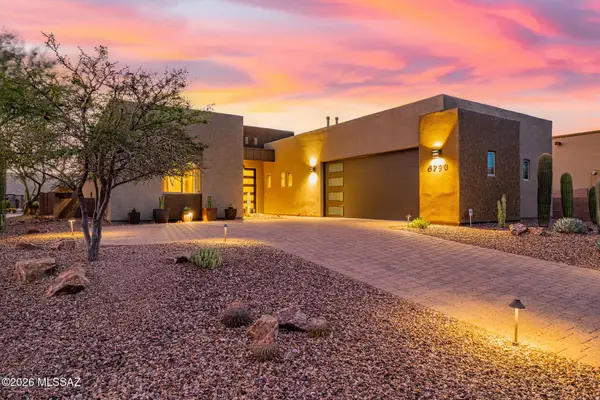 6790 W Red Hawk, Marana, AZ 85658