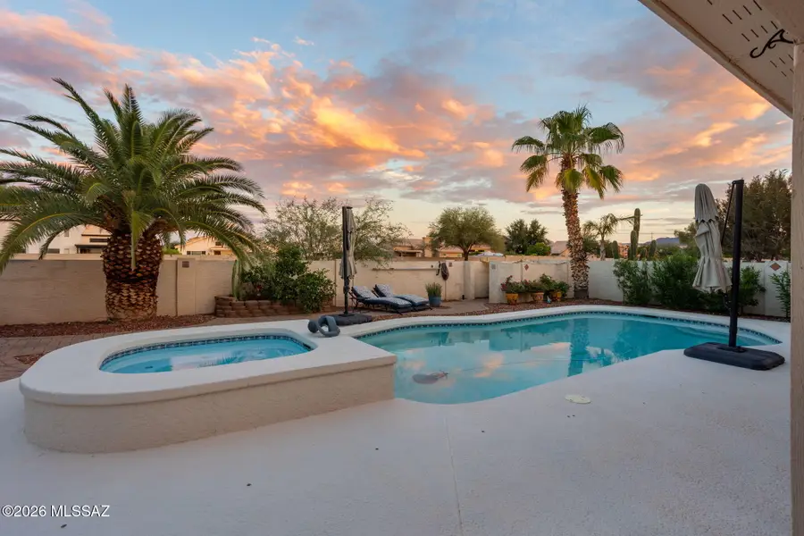 8350 N Westcliff, Tucson, AZ 85743 - #2