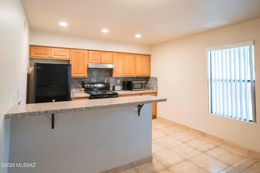 6633 E Calle La Paz, Tucson, AZ 85715 - #2