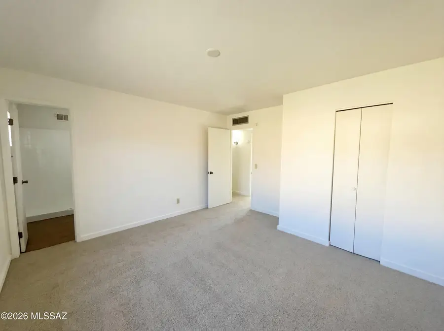 1762 W Calle La Paz, Tucson, AZ 85713 - #3