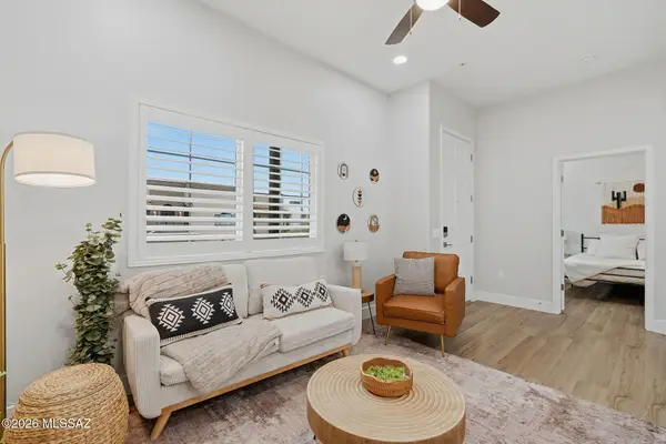 2022 E River, Tucson, AZ 85718