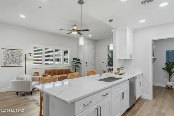 2022 E River, Tucson, AZ 85718