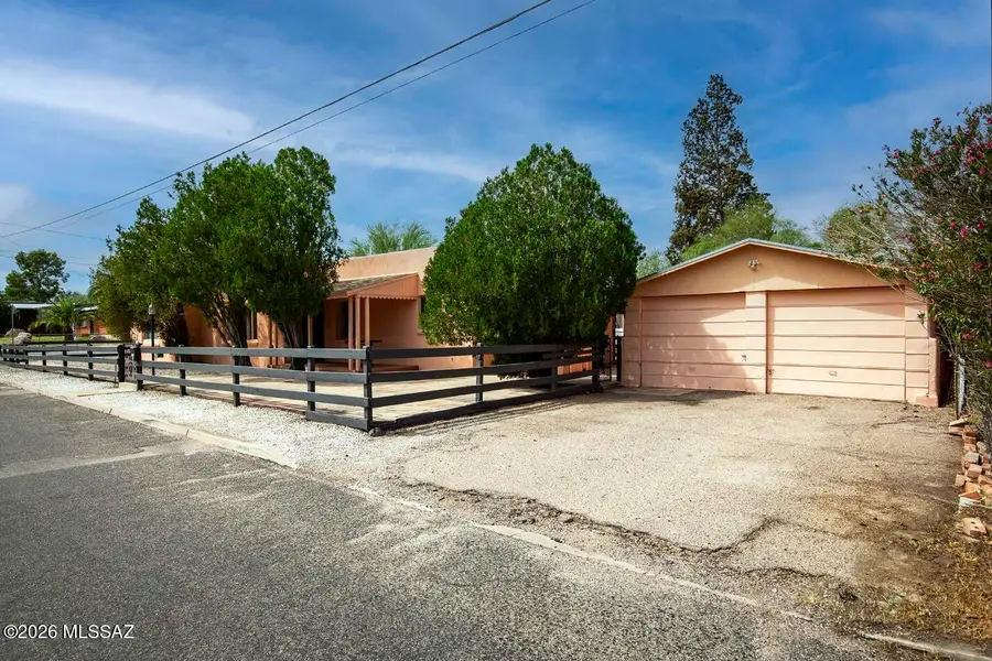 901 N Catalina, Tucson, AZ 85711 - #2